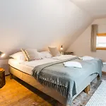 U Namesti - At The Town Square 4*