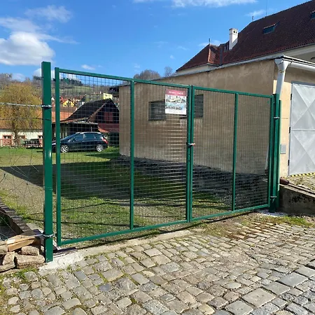 U Namesti - At The Town Square 4*