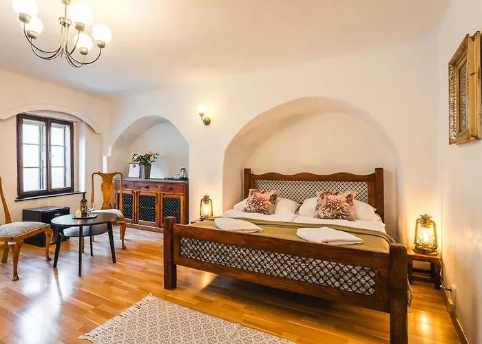 게스트하우스 U Namesti - At The Town Square 체스키크룸로프