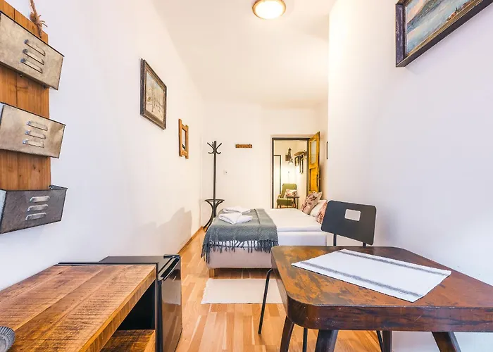 U Namesti - At The Town Square 게스트하우스